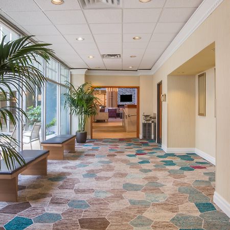 Ac Hotel By Marriott Portland Lake Oswego Bagian luar foto