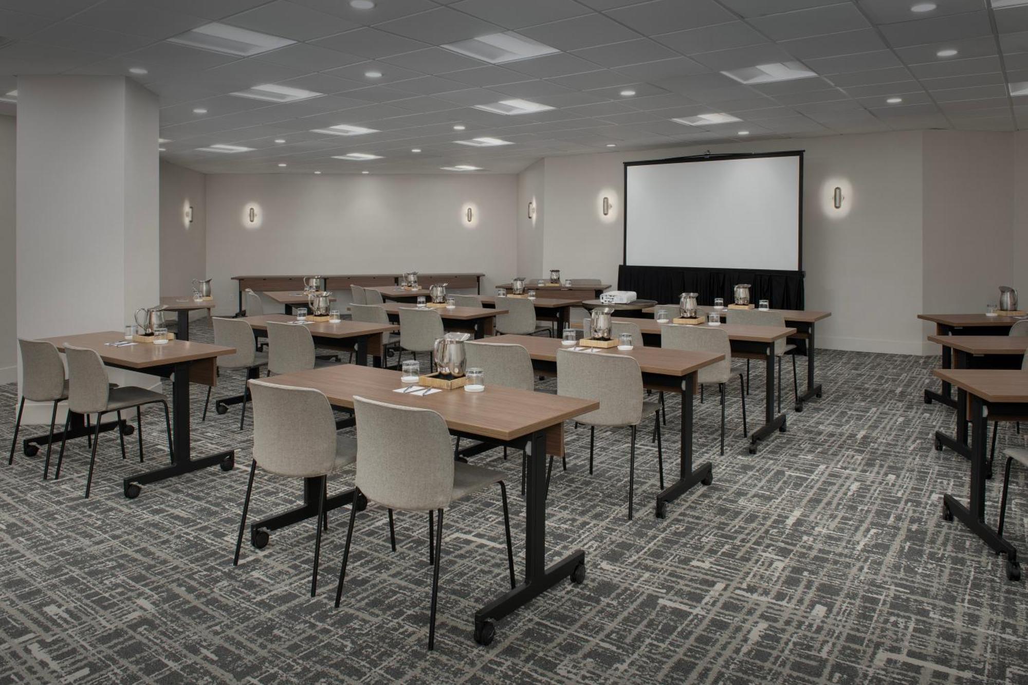 Ac Hotel By Marriott Portland Lake Oswego Bagian luar foto
