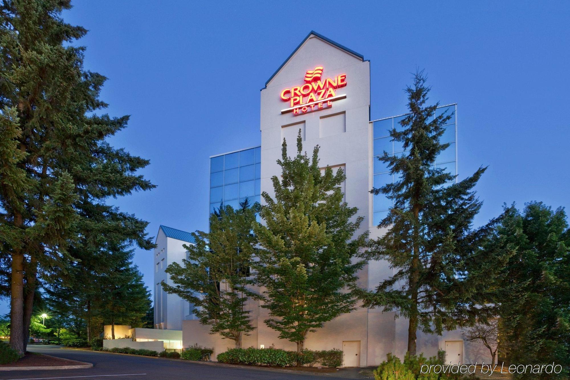 Ac Hotel By Marriott Portland Lake Oswego Bagian luar foto