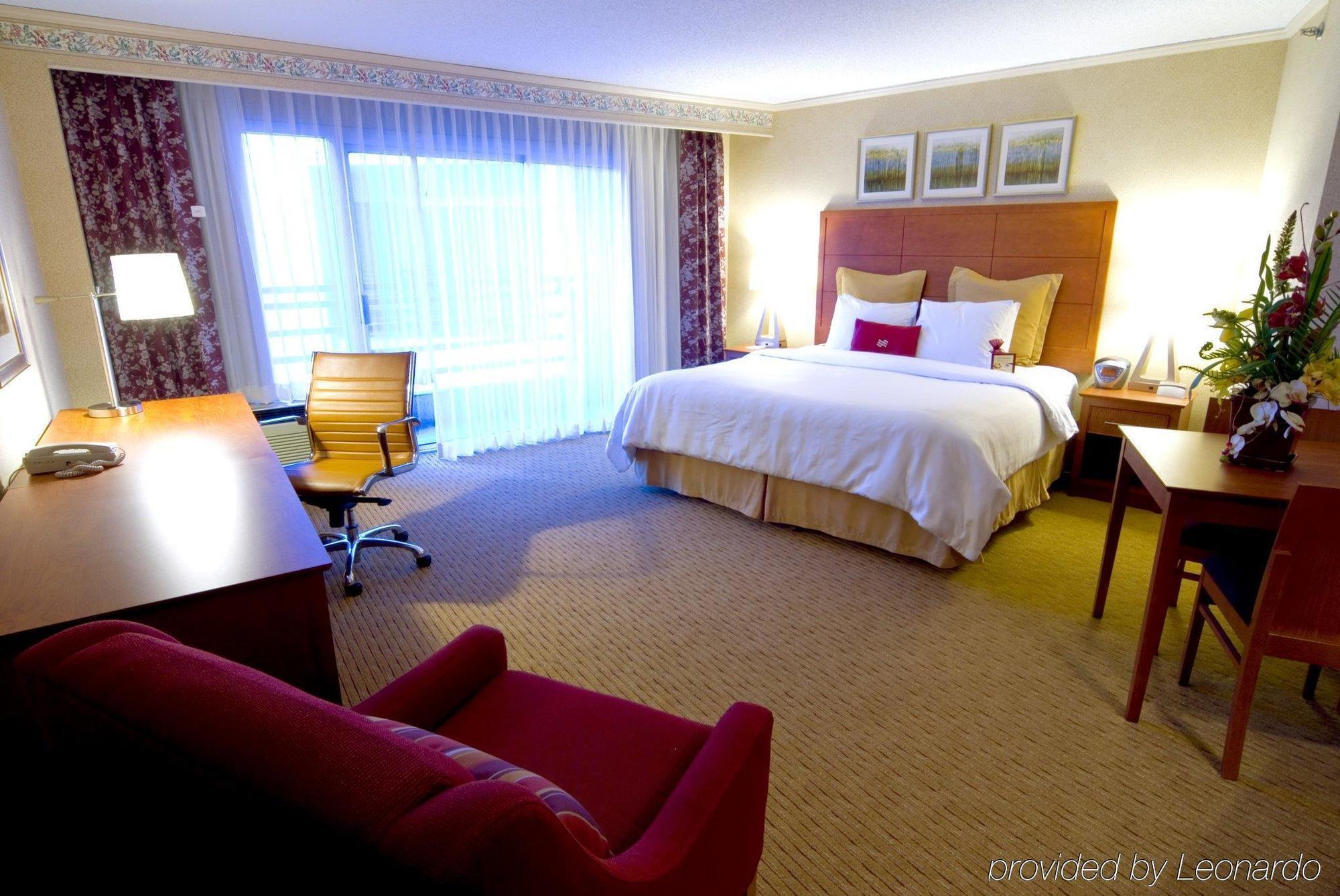Ac Hotel By Marriott Portland Lake Oswego Bagian luar foto