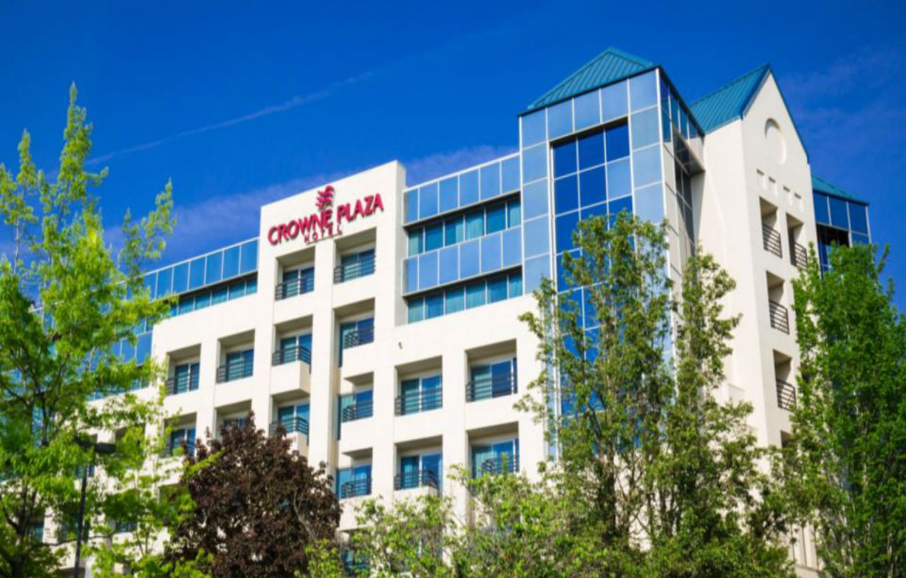 Ac Hotel By Marriott Portland Lake Oswego Bagian luar foto